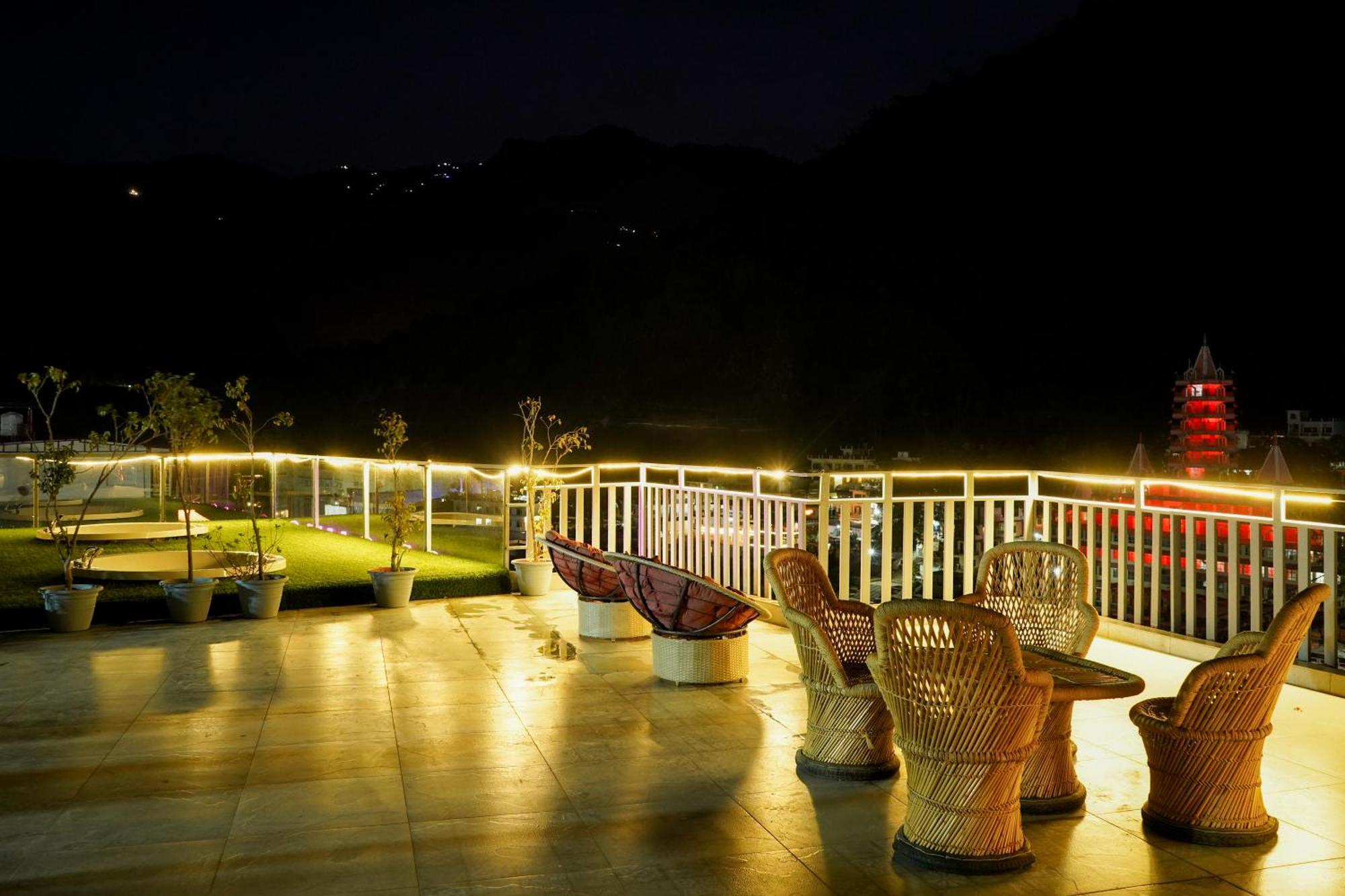 Hotel Ishan - A Ganges Riverside Retreat By Salvus Rishikesh Exterior photo